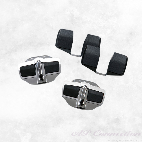 TRD door latch, stabilizer
